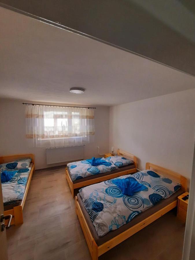 Petrov Apartman Sen מראה חיצוני תמונה